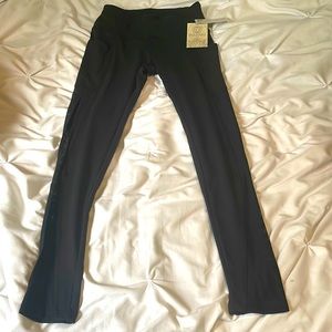 NWT Small Balance Collection Leggings